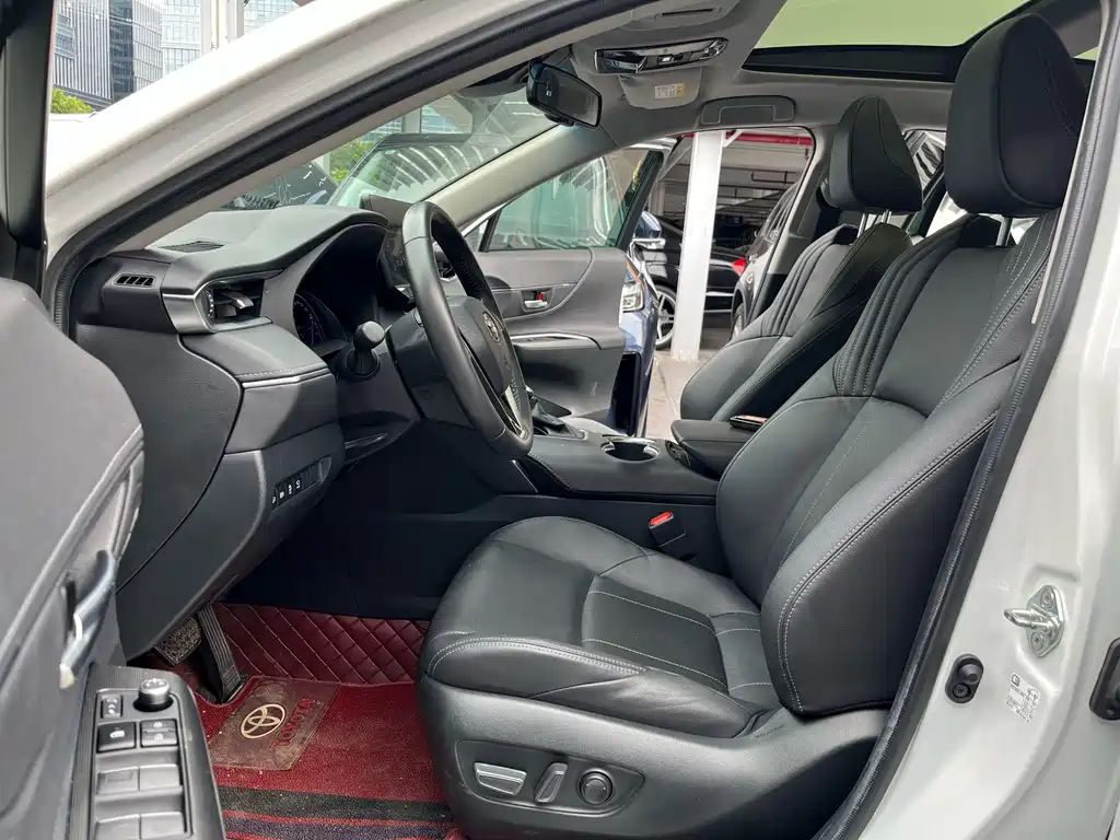 Toyota Harrier — миниатюра 8