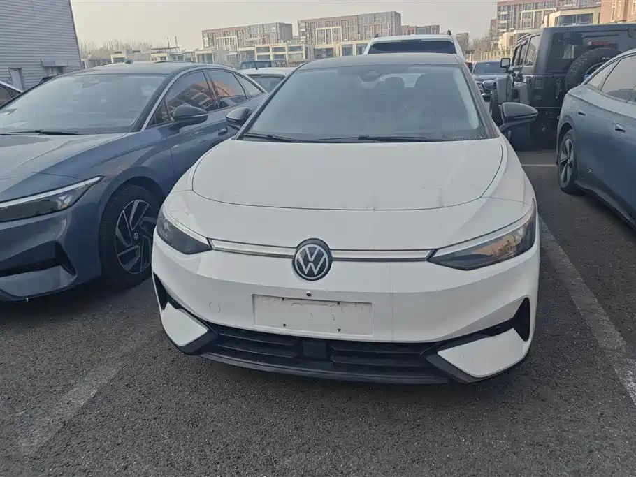 VOLKSWAGEN ID.7 VIZZION