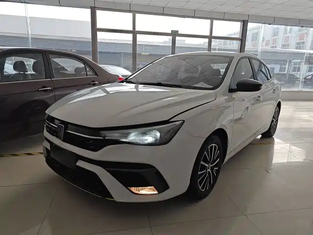 ROEWE I5