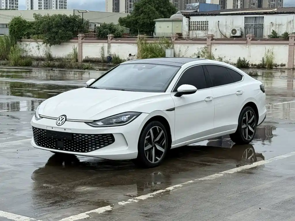 凌渡 2023款 凌渡L 280TSI DSG酷辣版 2023