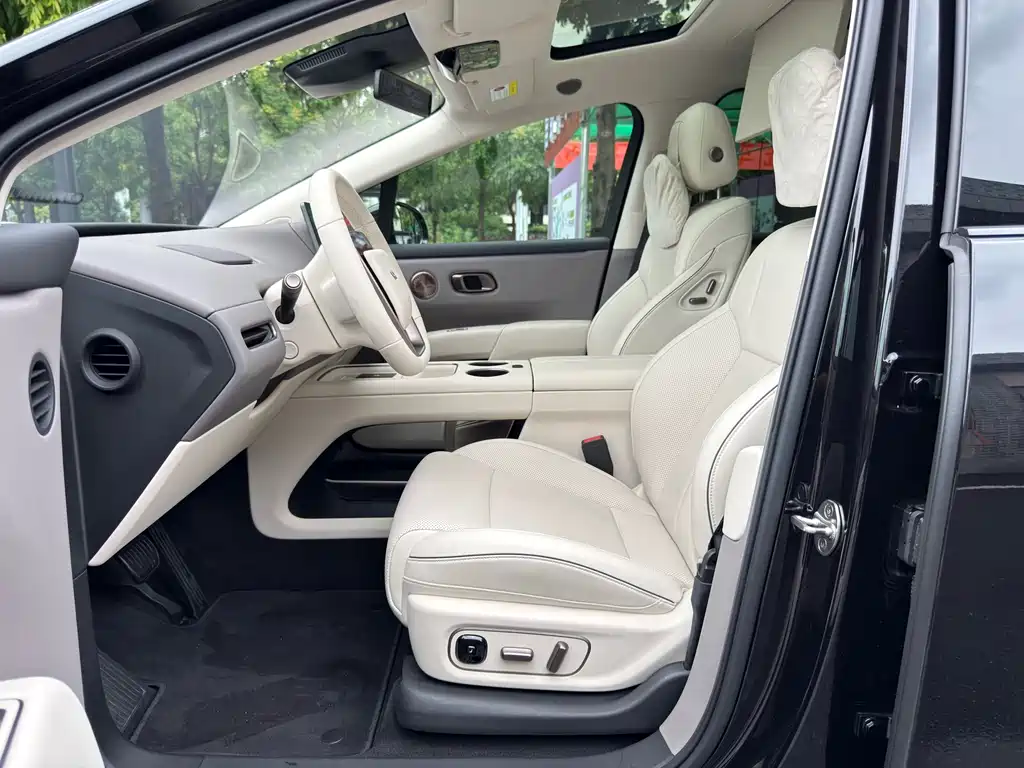 Li Auto Идеальный I8 — миниатюра 10