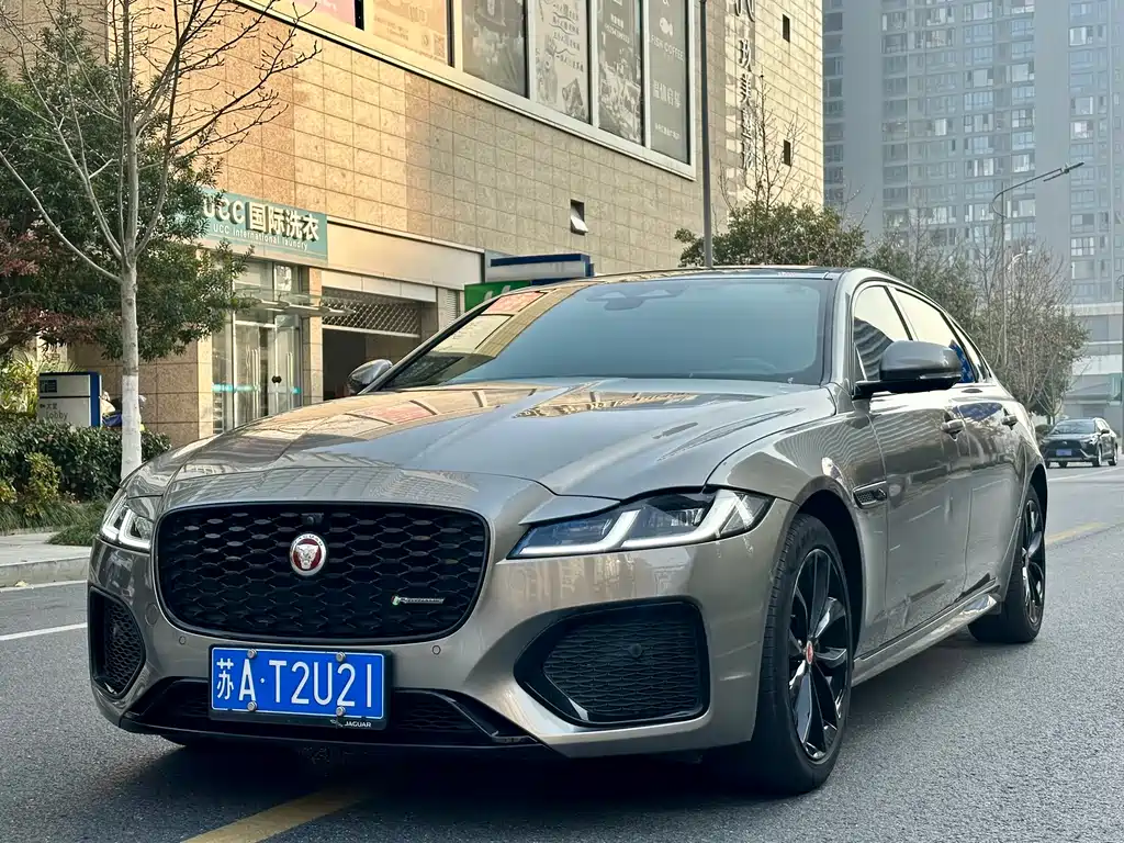 JAGUAR XFL