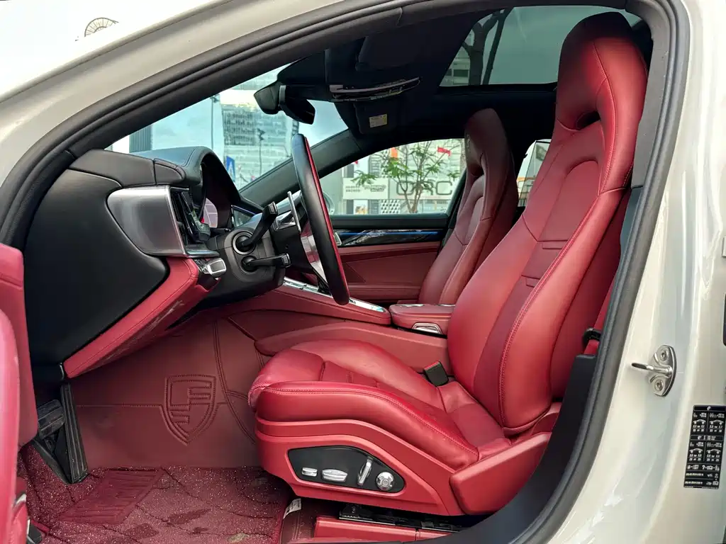 Porsche Panamera — миниатюра 8