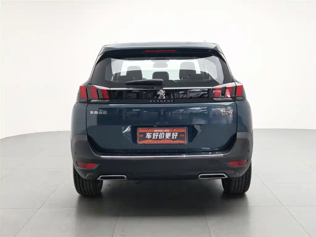 Peugeot 5008 2017 380THP 7 мест Luxury