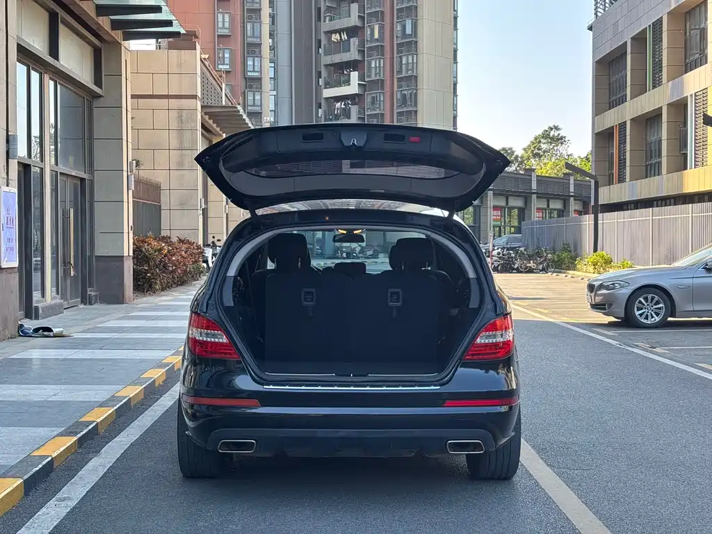 MERCEDES-BENZ R CLASS