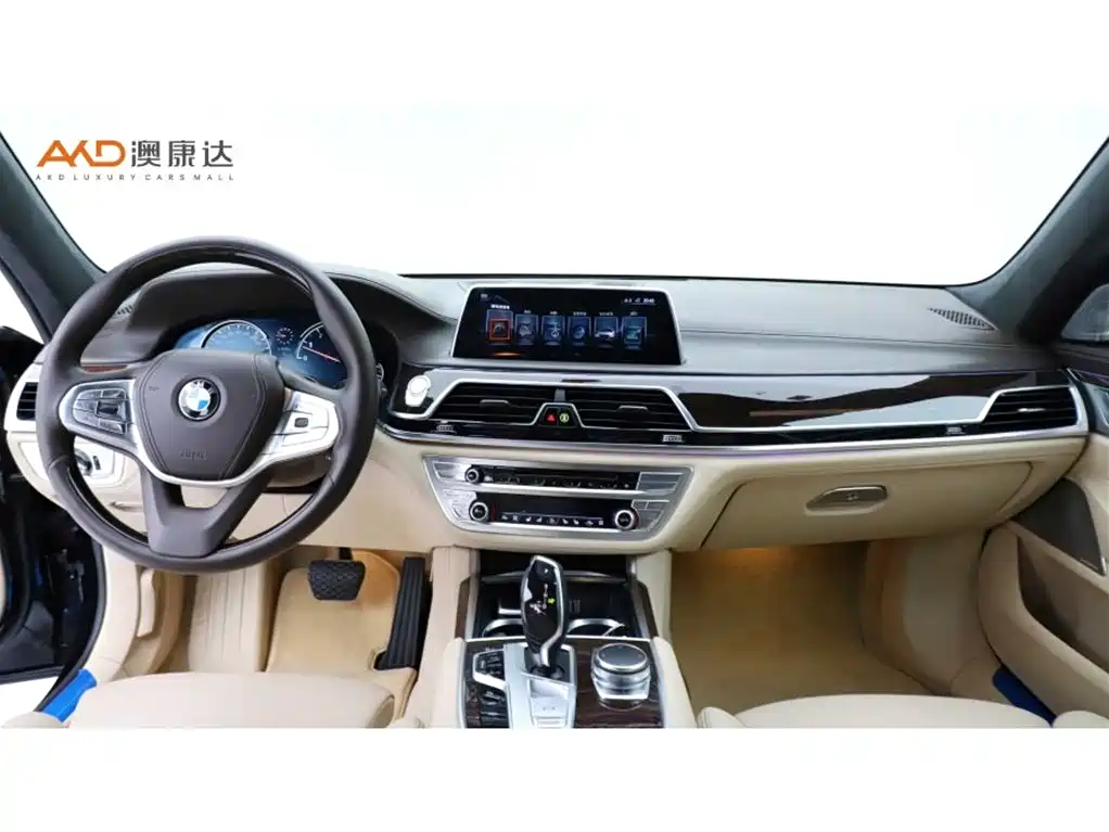 BMW 7 SERIES