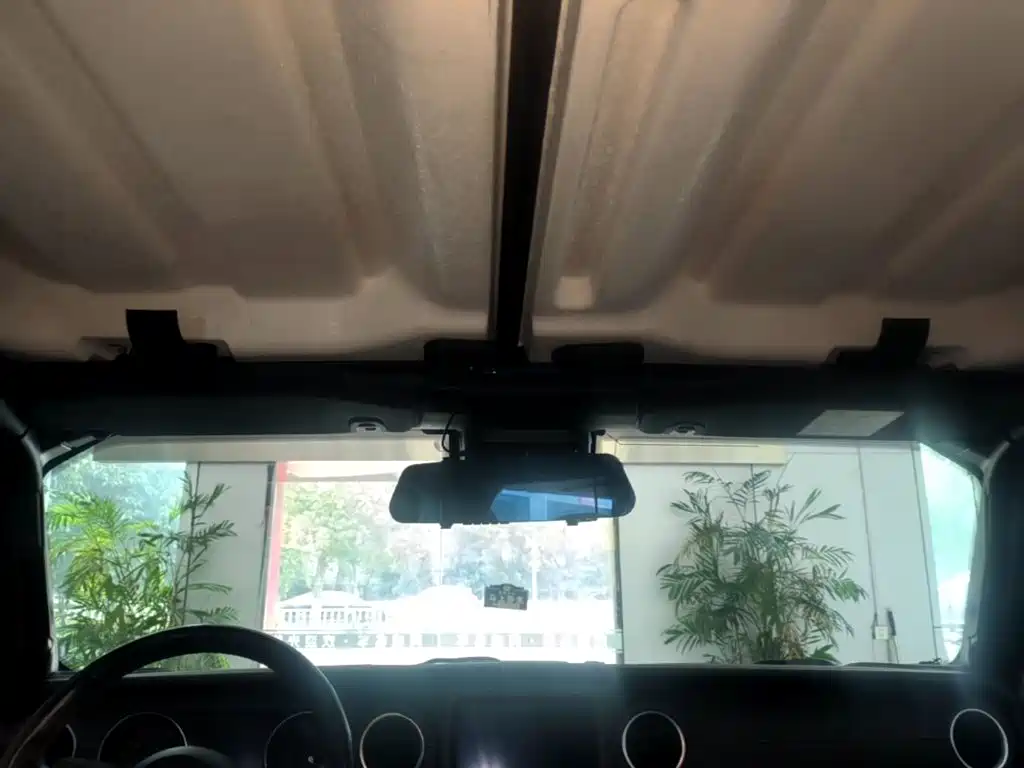 Jeep Wrangler PHEV — миниатюра 18