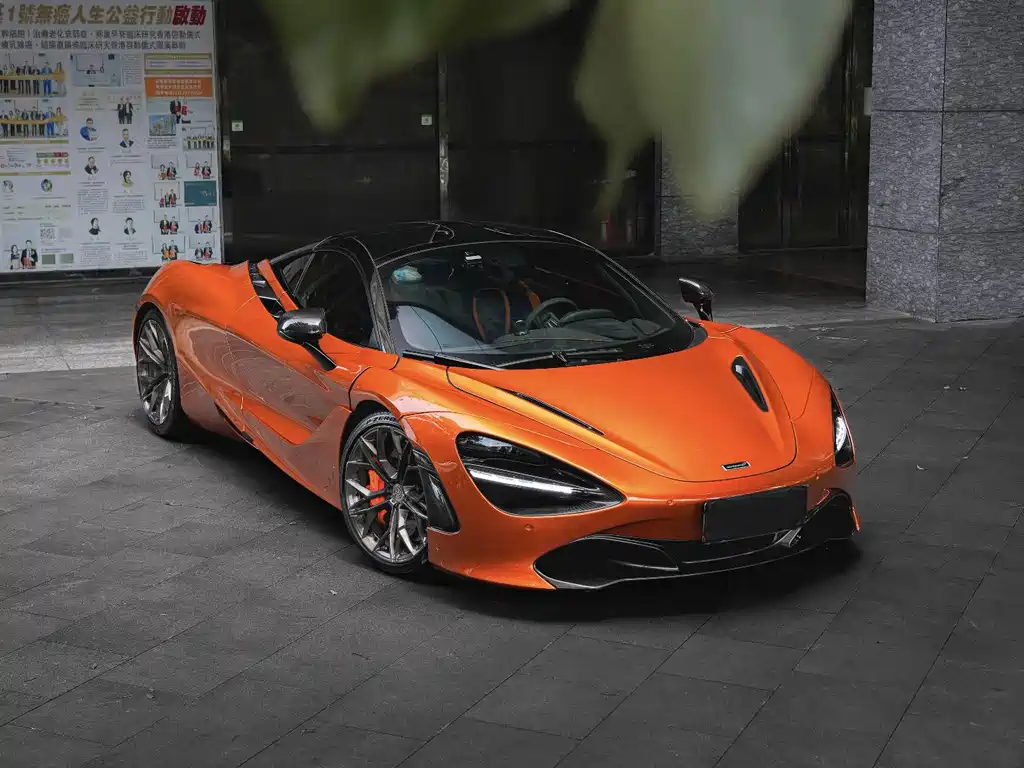 McLaren 720S — миниатюра 8