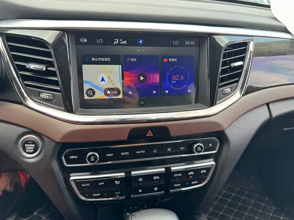 GAC GS8 2017 320T Luxury Smart Connect （ мест）