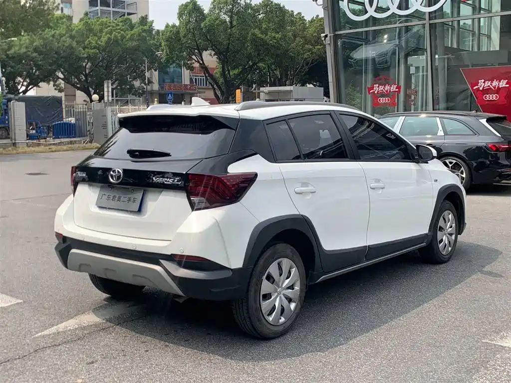 TOYOTA YARIS L ZHIXUAN