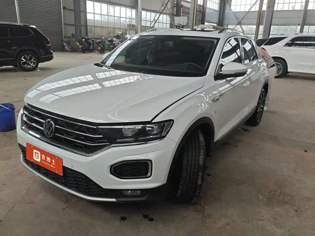 Купить Volkswagen T-Roc
