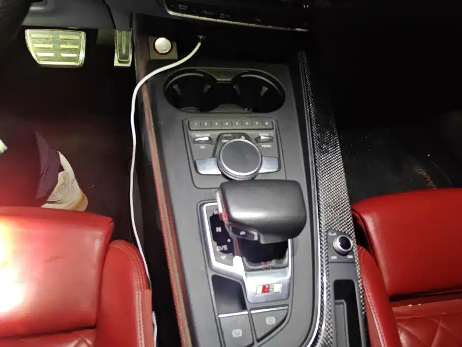 Audi S4 — миниатюра 16