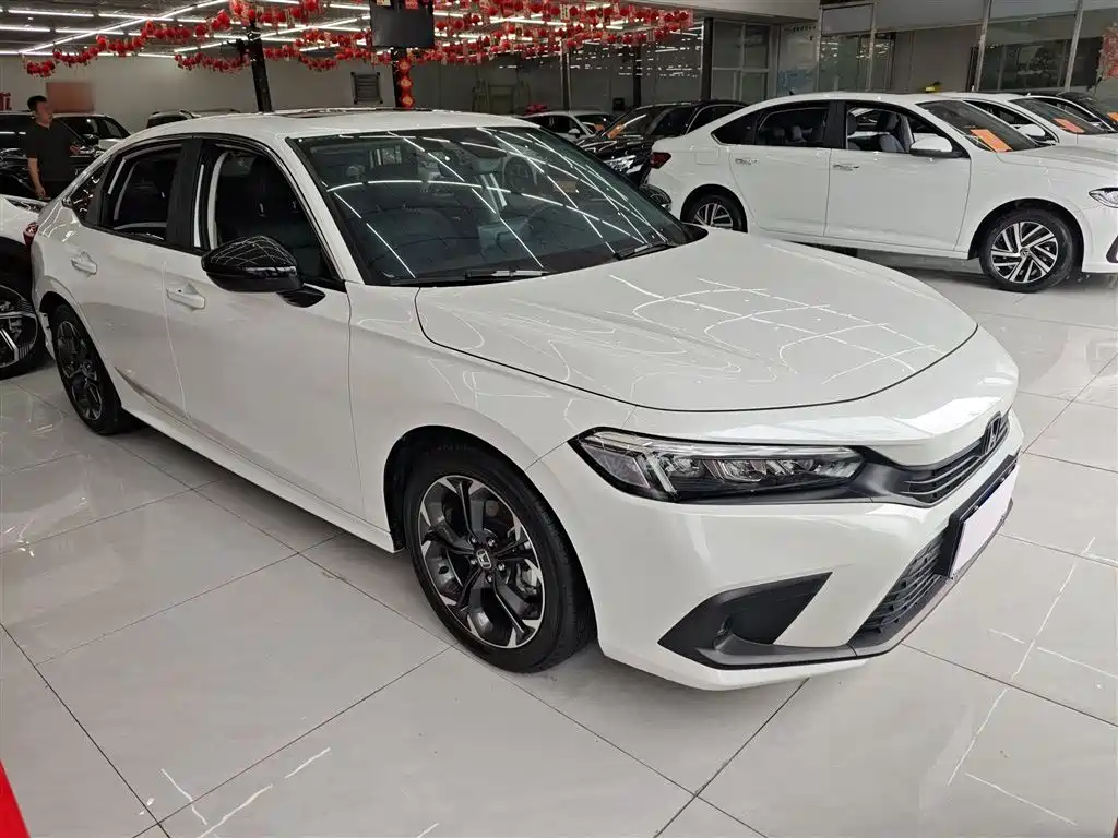 Honda Civic 2022 240TURBO CVT
