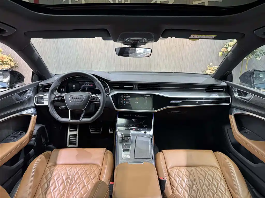 Audi A7L 2022 55 TFSI quattro S-line edition one