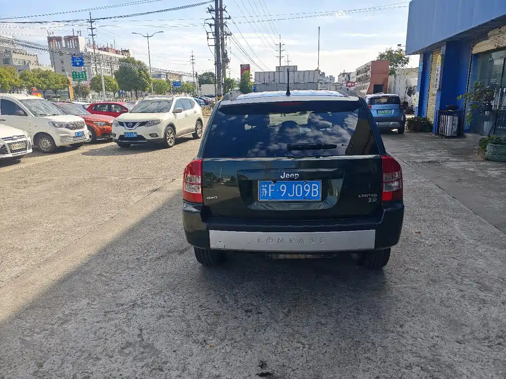 Jeep Compass (Import) — миниатюра 6