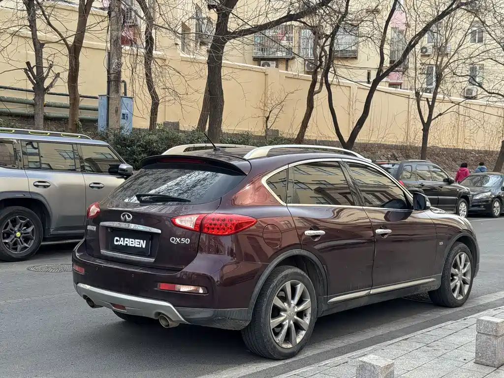 INFINITI QX50