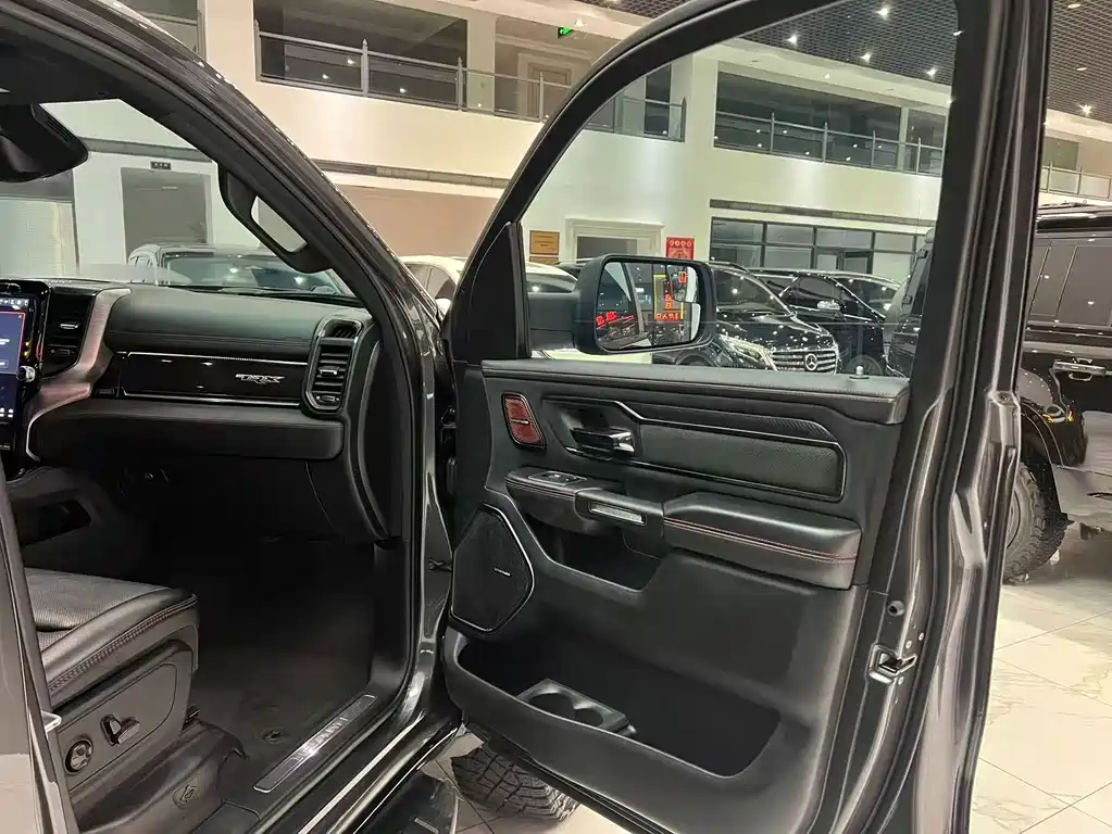 RAM Ram Trucks — миниатюра 10
