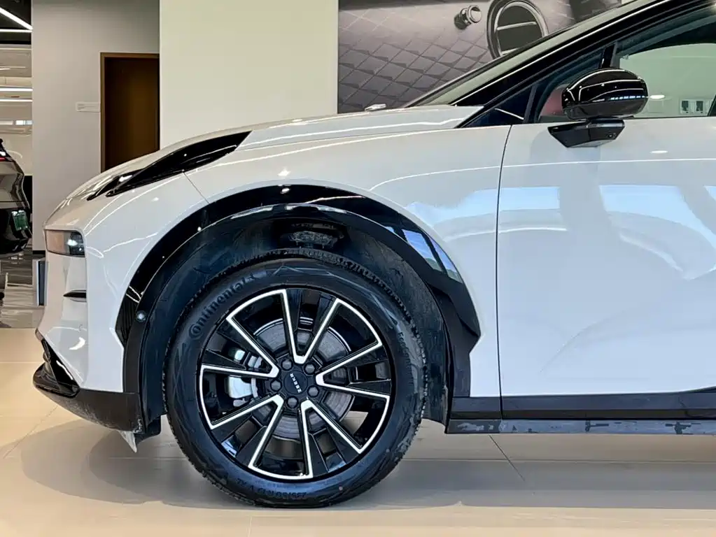 Zeekr X 2025 мест