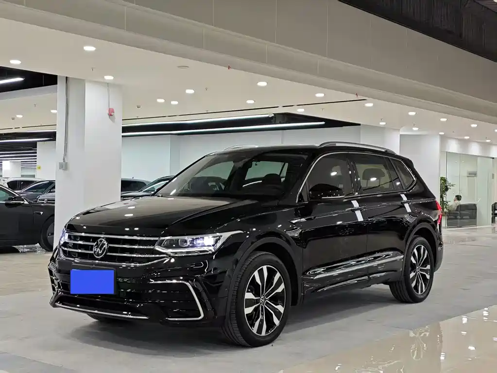 Volkswagen Tiguan L 2023