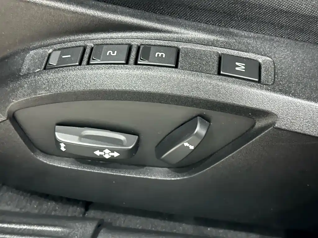 Volvo V40 — миниатюра 8