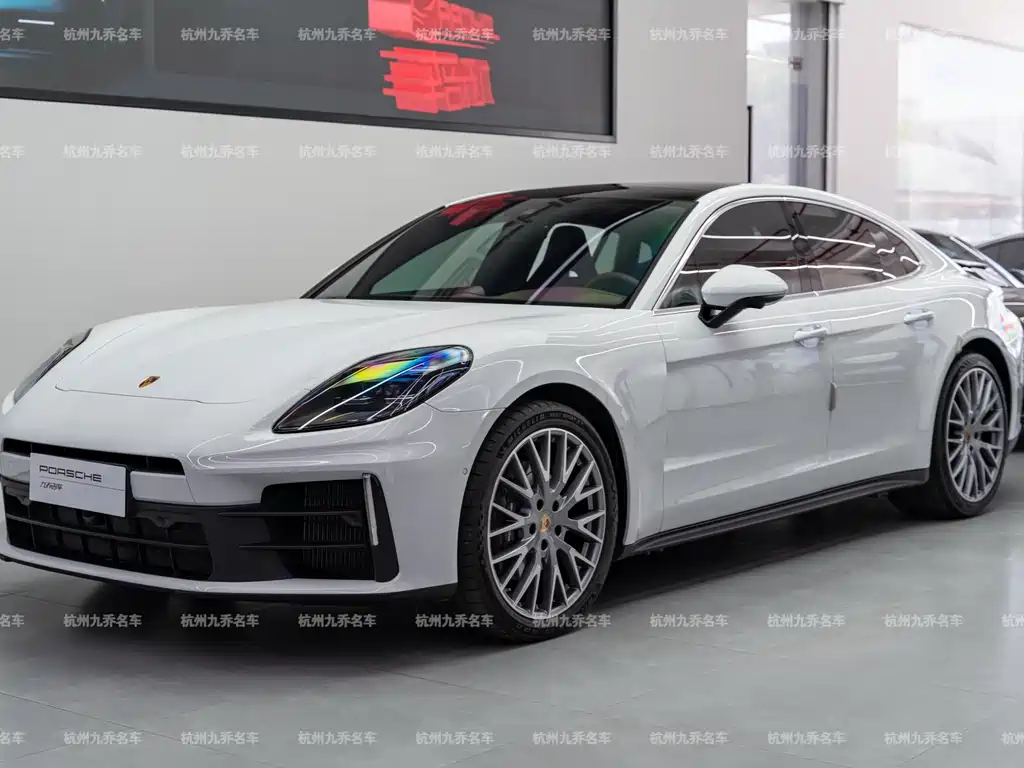 Купить Porsche Panamera