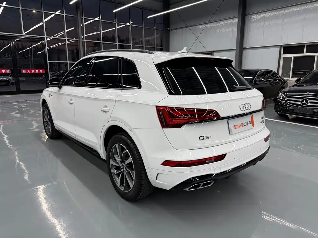 Audi Q5L — миниатюра 18