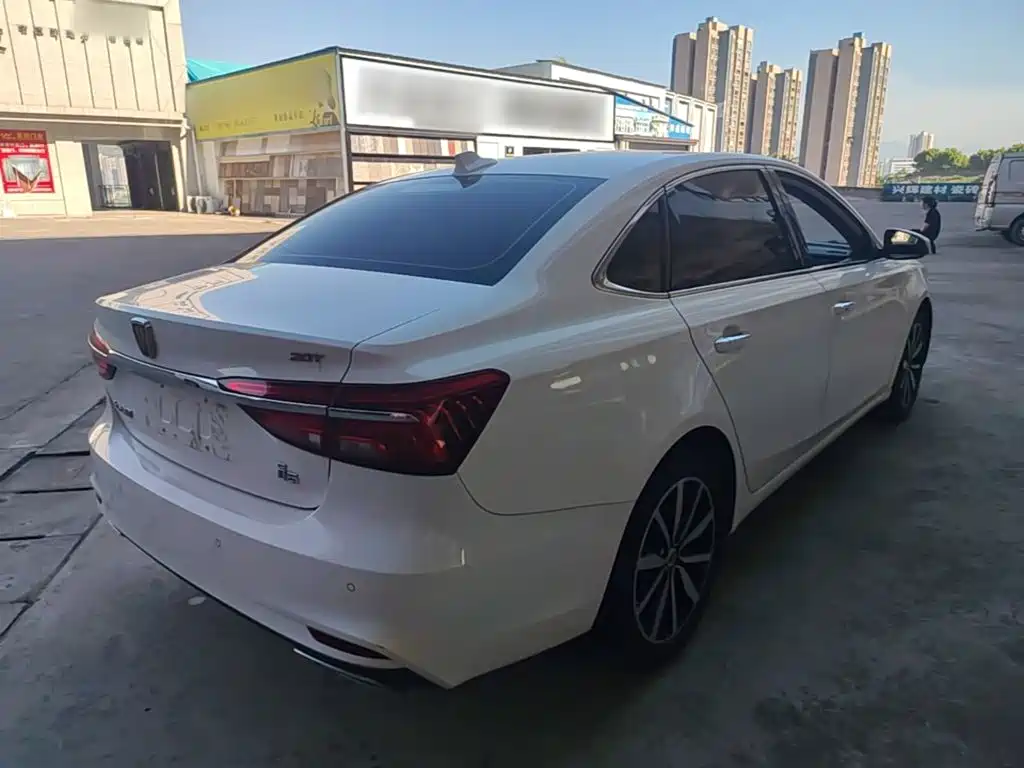 Roewe Roewe i6 Classic — миниатюра 7