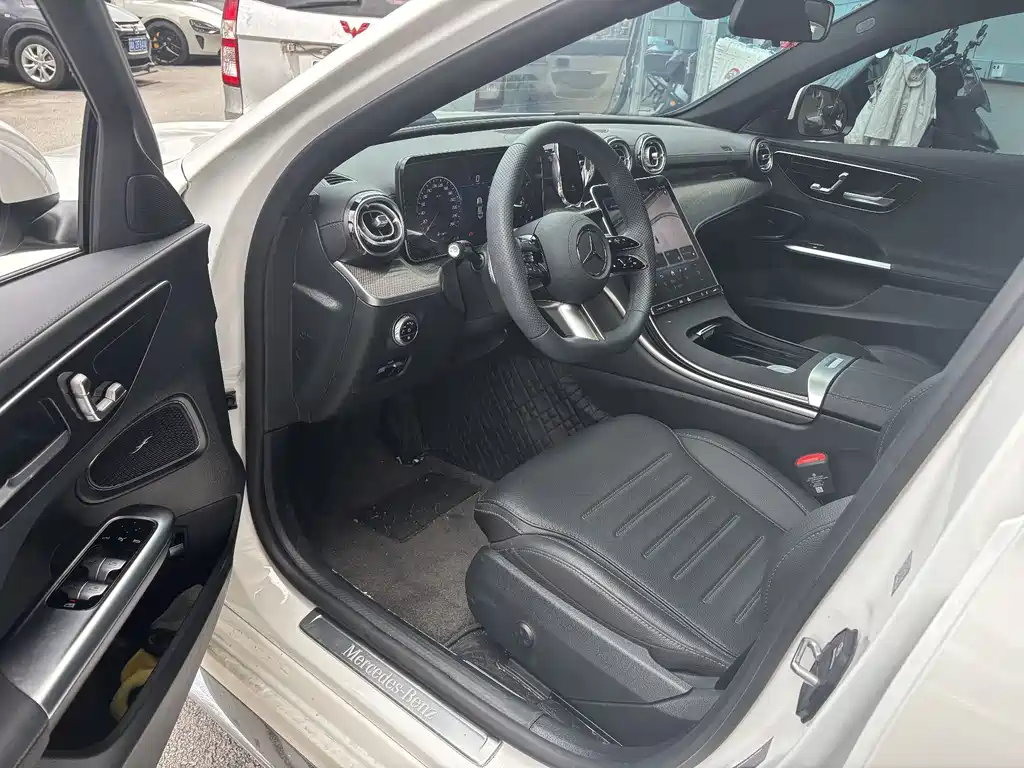 Mercedes-Benz C-Class C 2025 C 260 L Sport