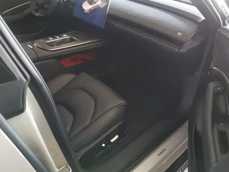 XIAOMI CAR XIAOMI SU7