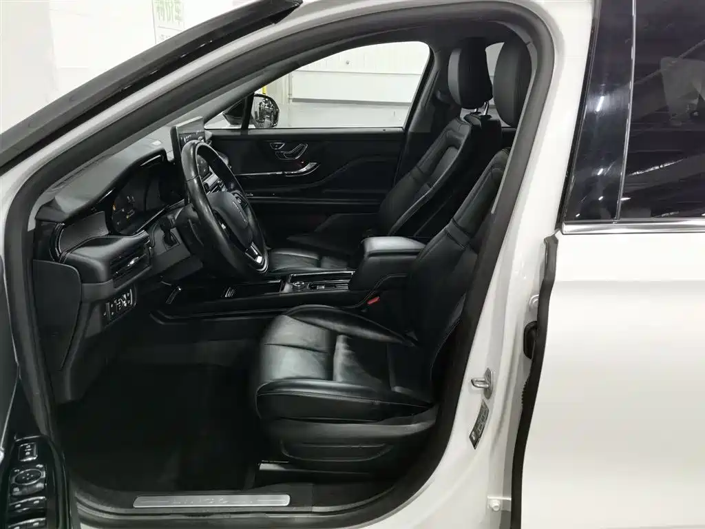 Lincoln Corsair 2022 2.0T