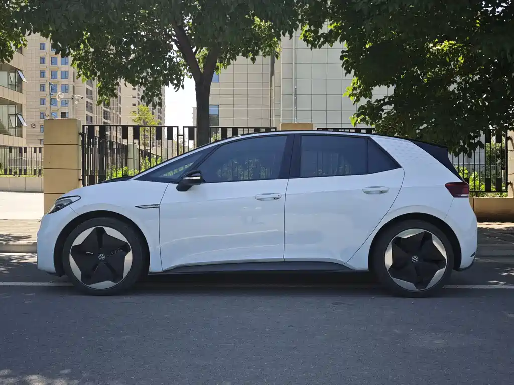 Volkswagen ID.3 2023 Smart