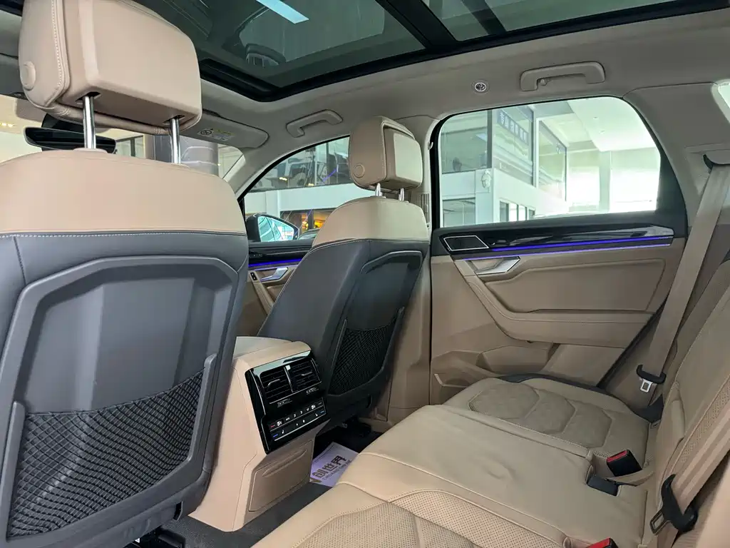 Volkswagen Touareg 2021 3.0TSI