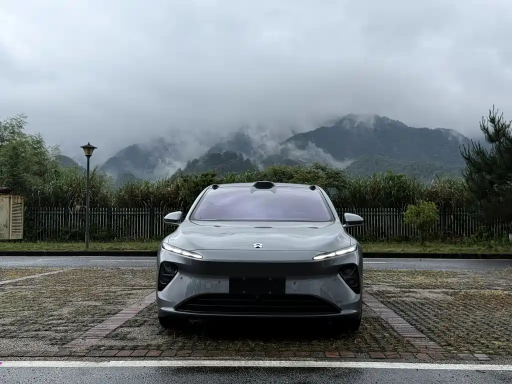 NIO ET7 2024 100kWh Executive