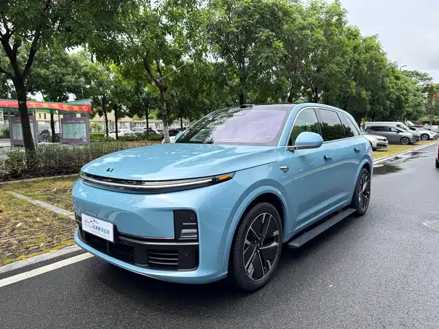 Li Auto L7