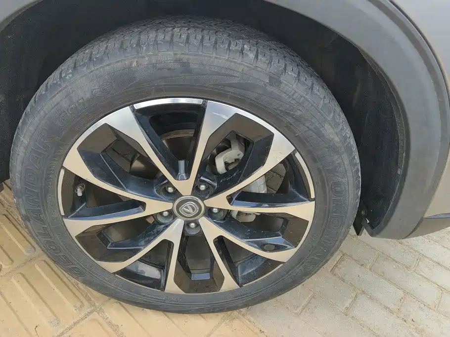 Changan CS85 COUPE — миниатюра 6