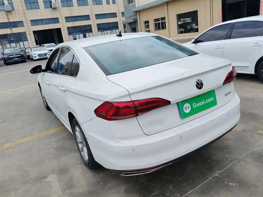 Volkswagen Bora 2021 1.5L AT Fashion Smart Connect