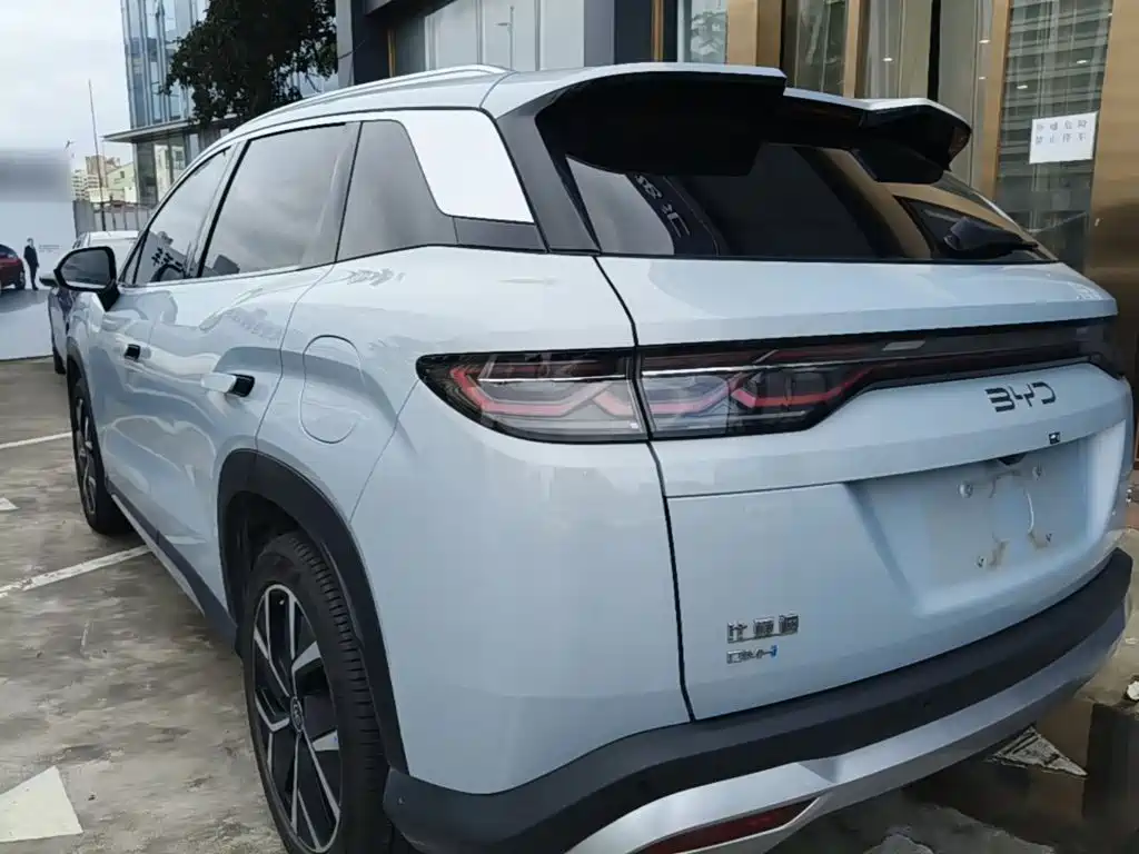 BYD L DM-i — миниатюра 5