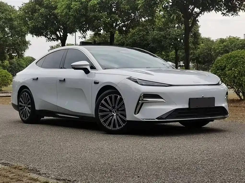 GEELY GALAXY GALAXY SPARKLE 8