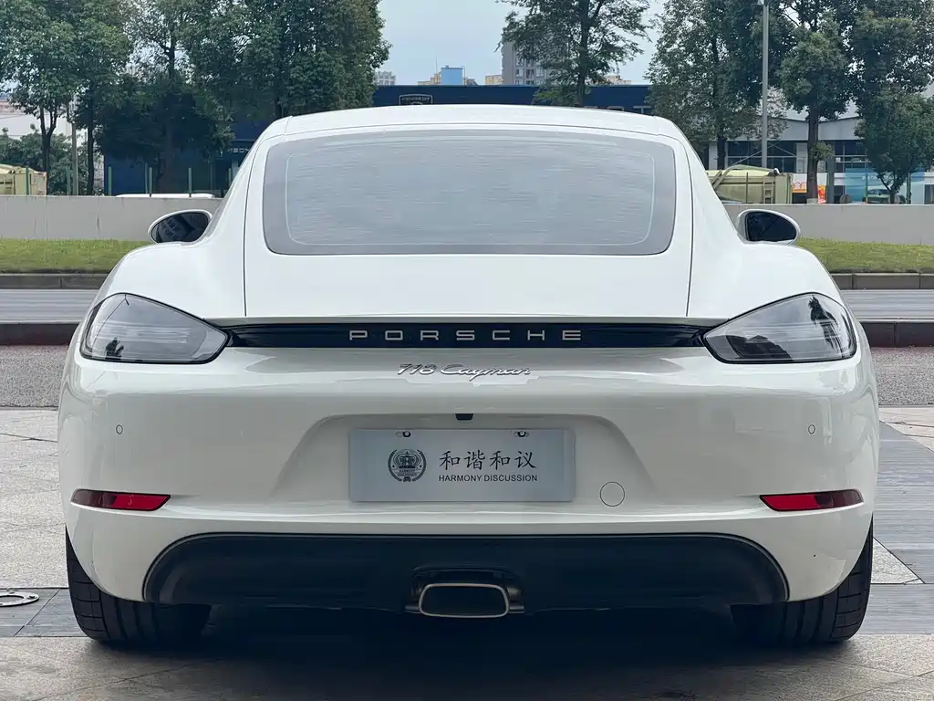Porsche 718 2022 Cayman 2.0T