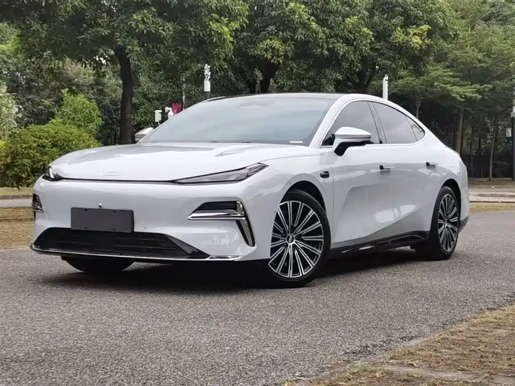 GEELY GALAXY GALAXY SPARKLE 8