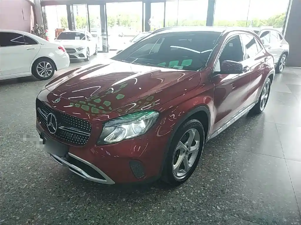 Mercedes-Benz GLA 2019