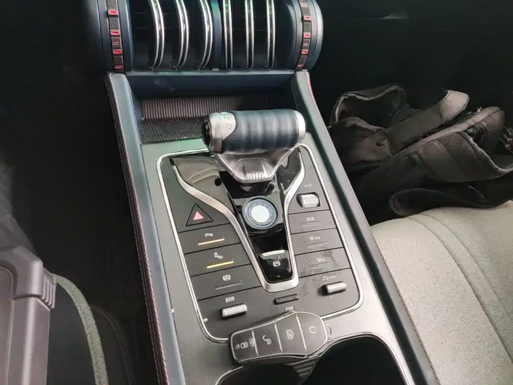 BYD Yuan Plus — миниатюра 14