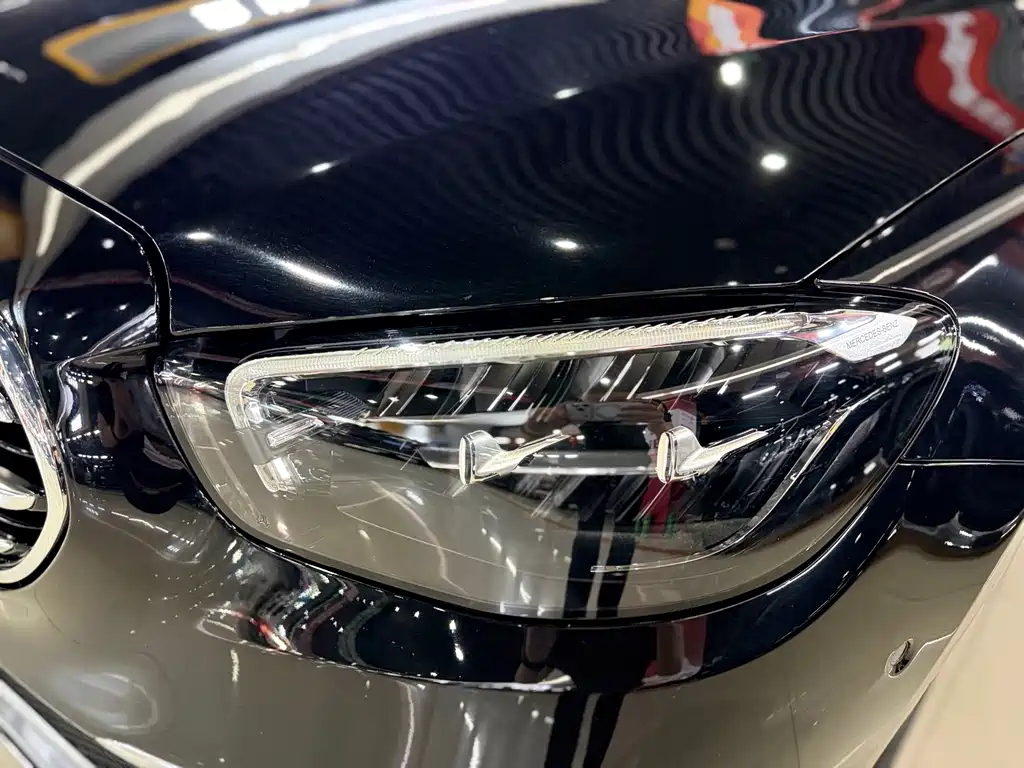 Mercedes-Benz E-Class — миниатюра 4
