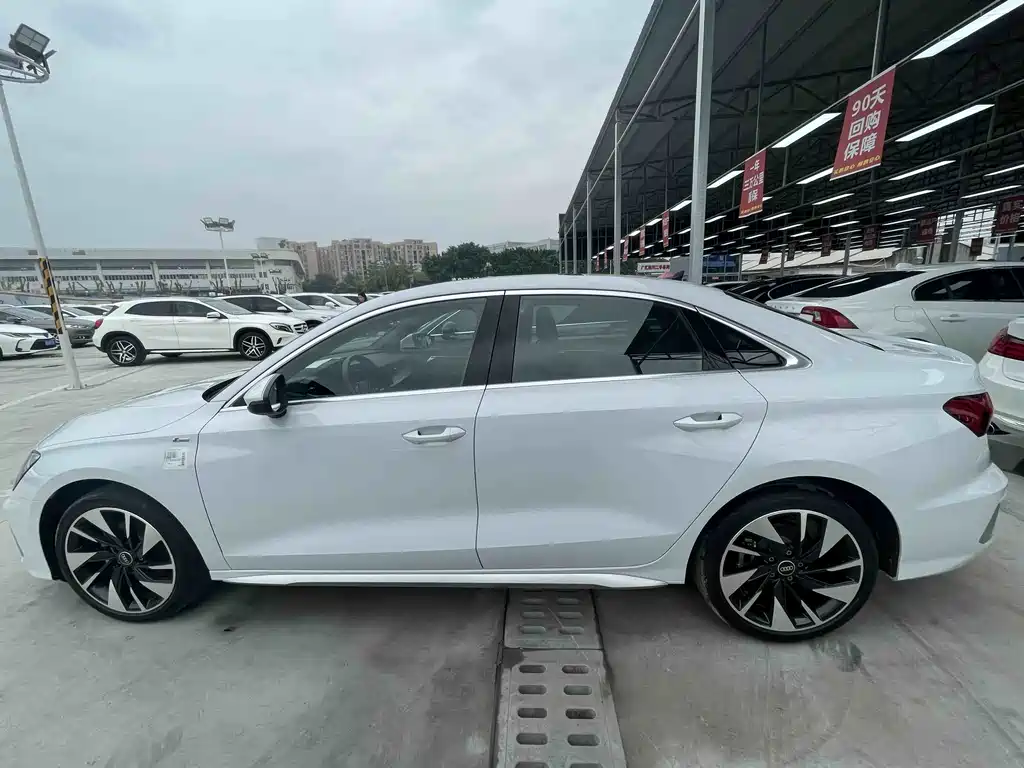 Audi A3 — миниатюра 13