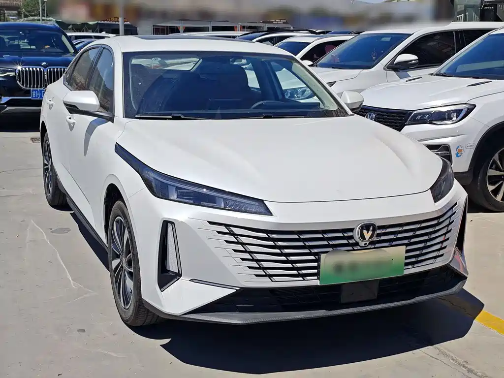 Changan EadoPHEV PHEV 2025 145KM