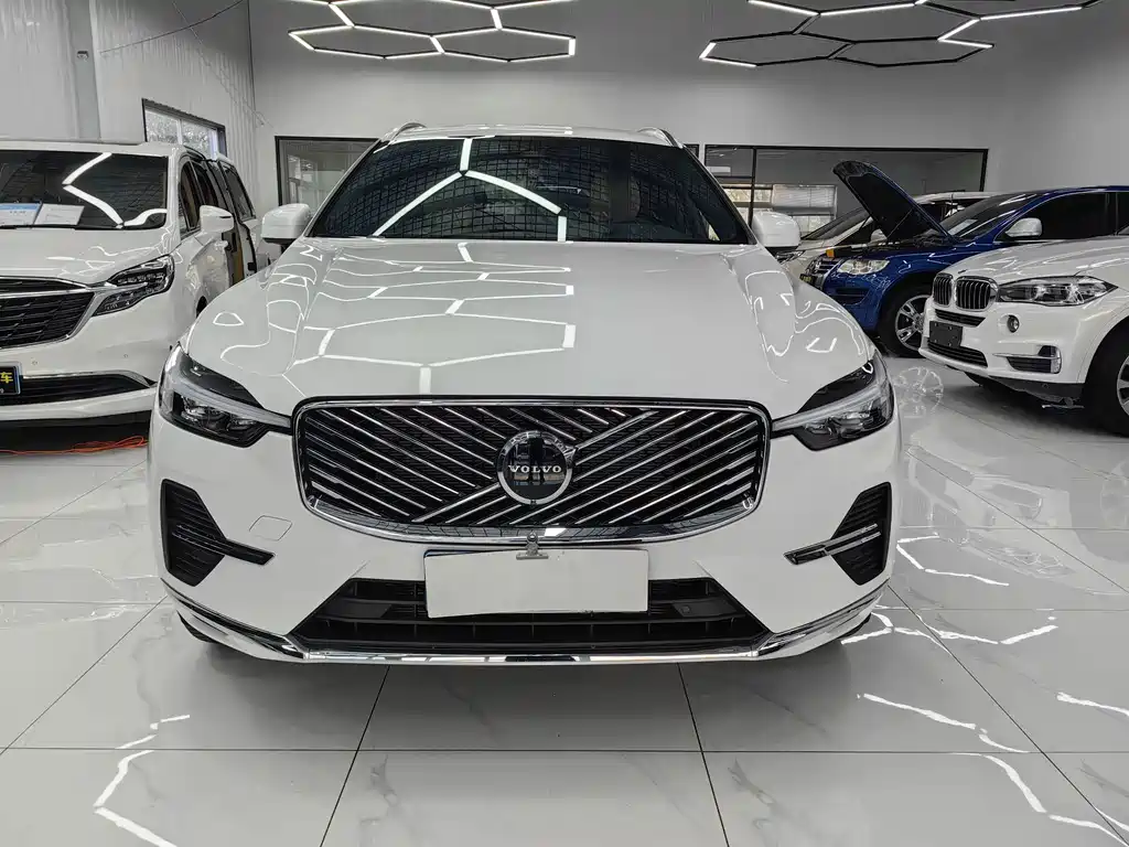 Volvo XC60 — миниатюра 2