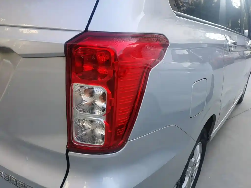Wuling Hongguang — миниатюра 8