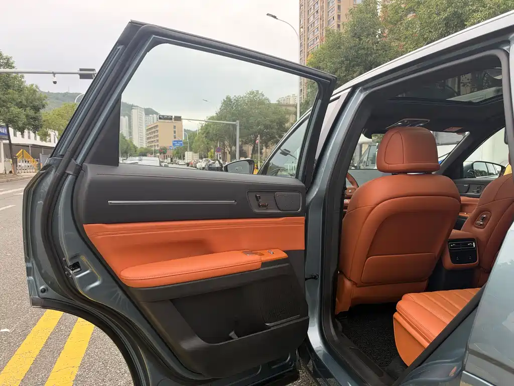 Jetour X70L — миниатюра 20