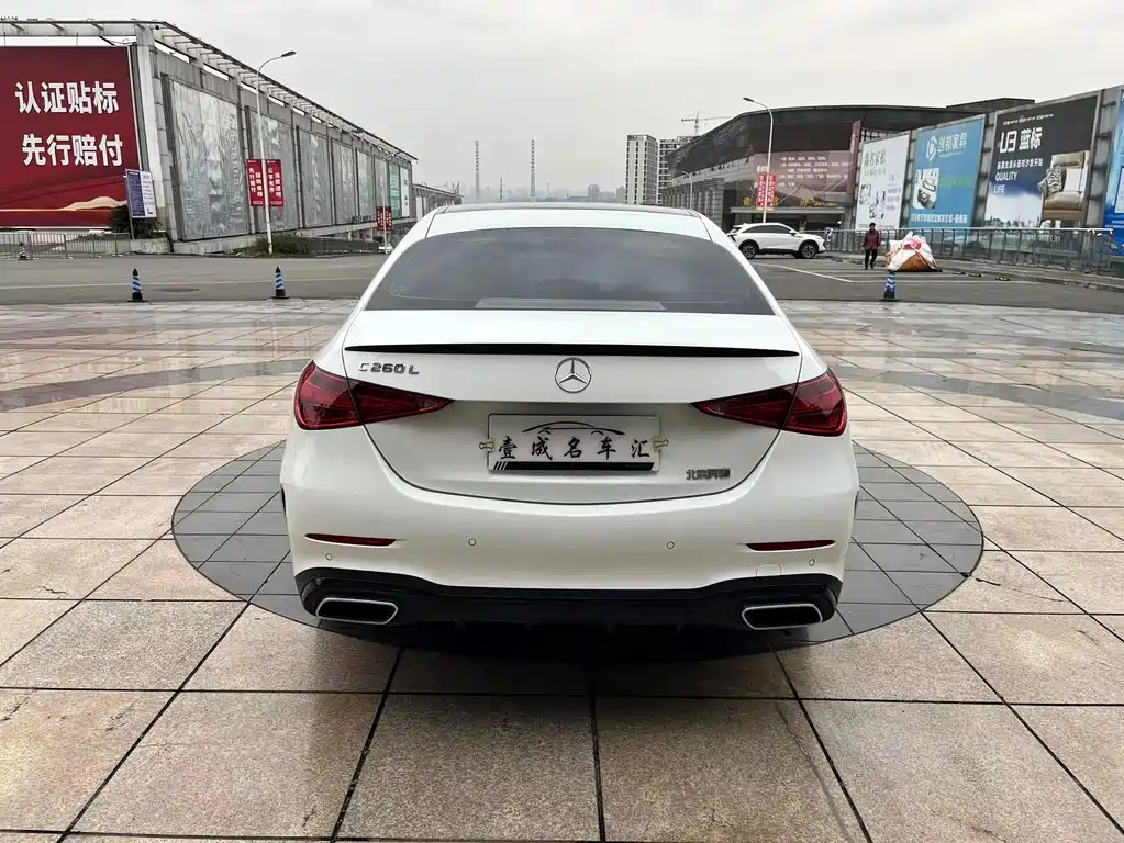 Mercedes-Benz C-Class — миниатюра 8