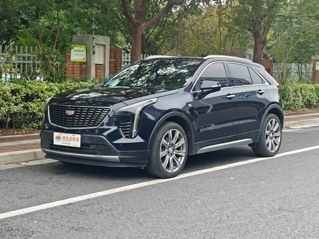 Cadillac XT4